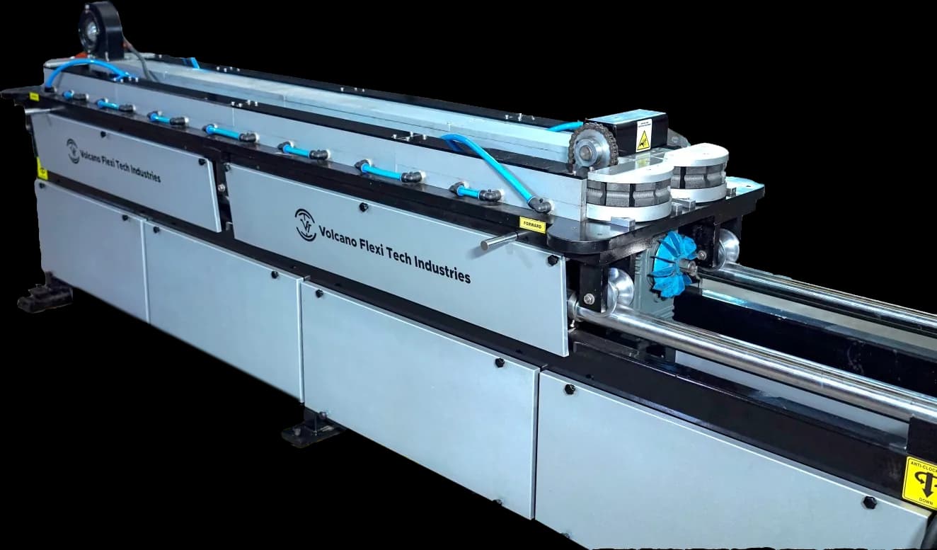Single wall corrugator machine with steel cover and mould track